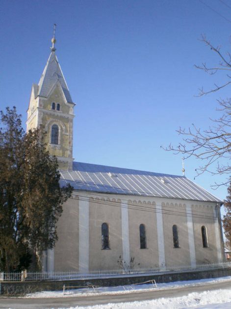 pallo_reformatus_temploma.jpg